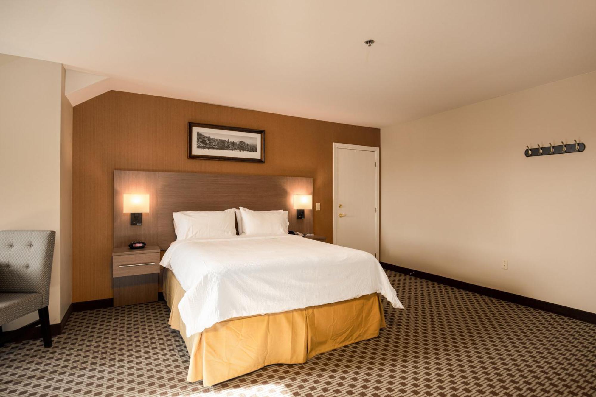 Holiday Inn Express & Suites Tremblant By Ihg Мон-Трамблан Екстер'єр фото