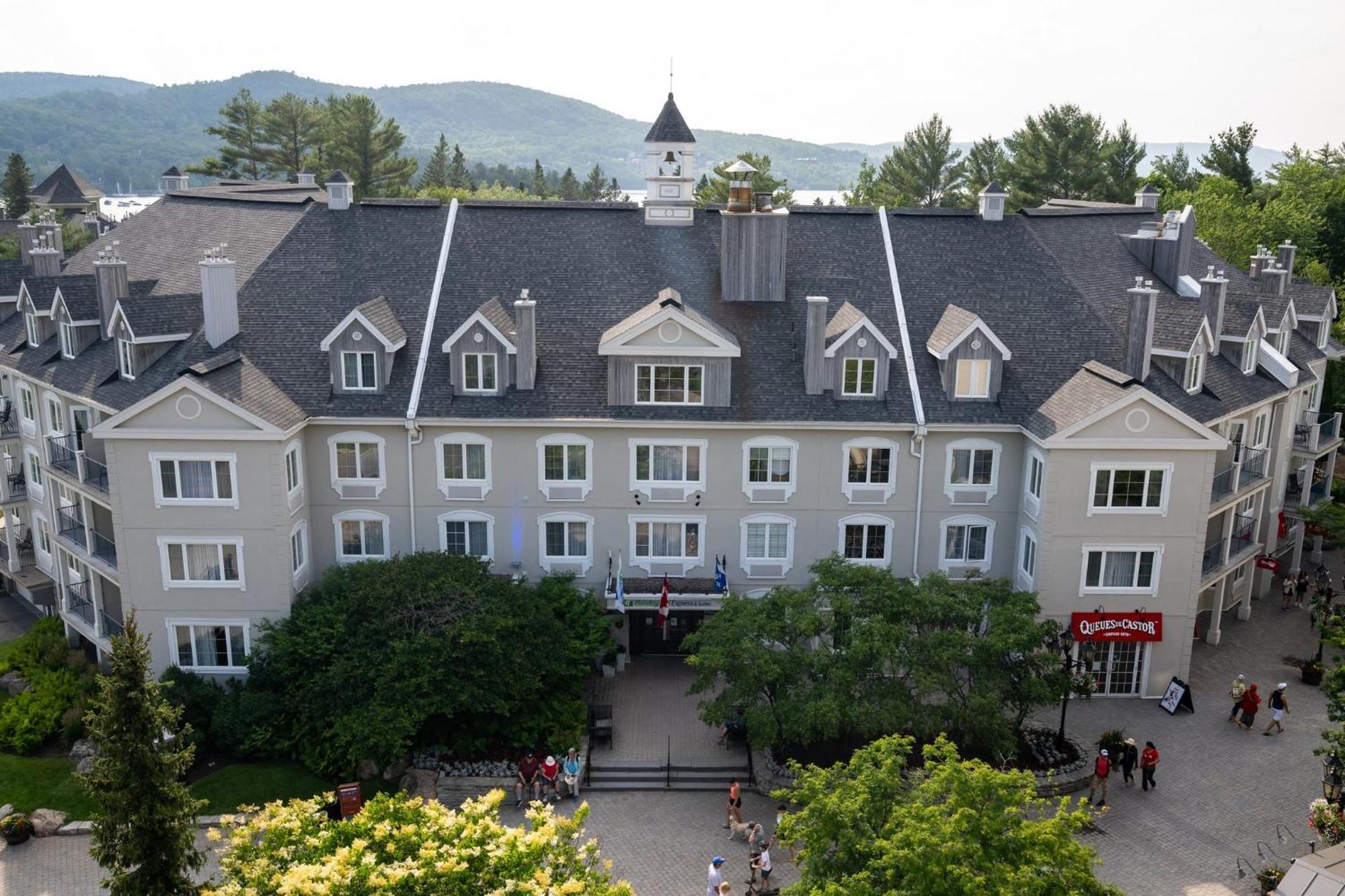 Holiday Inn Express & Suites Tremblant By Ihg Мон-Трамблан Екстер'єр фото